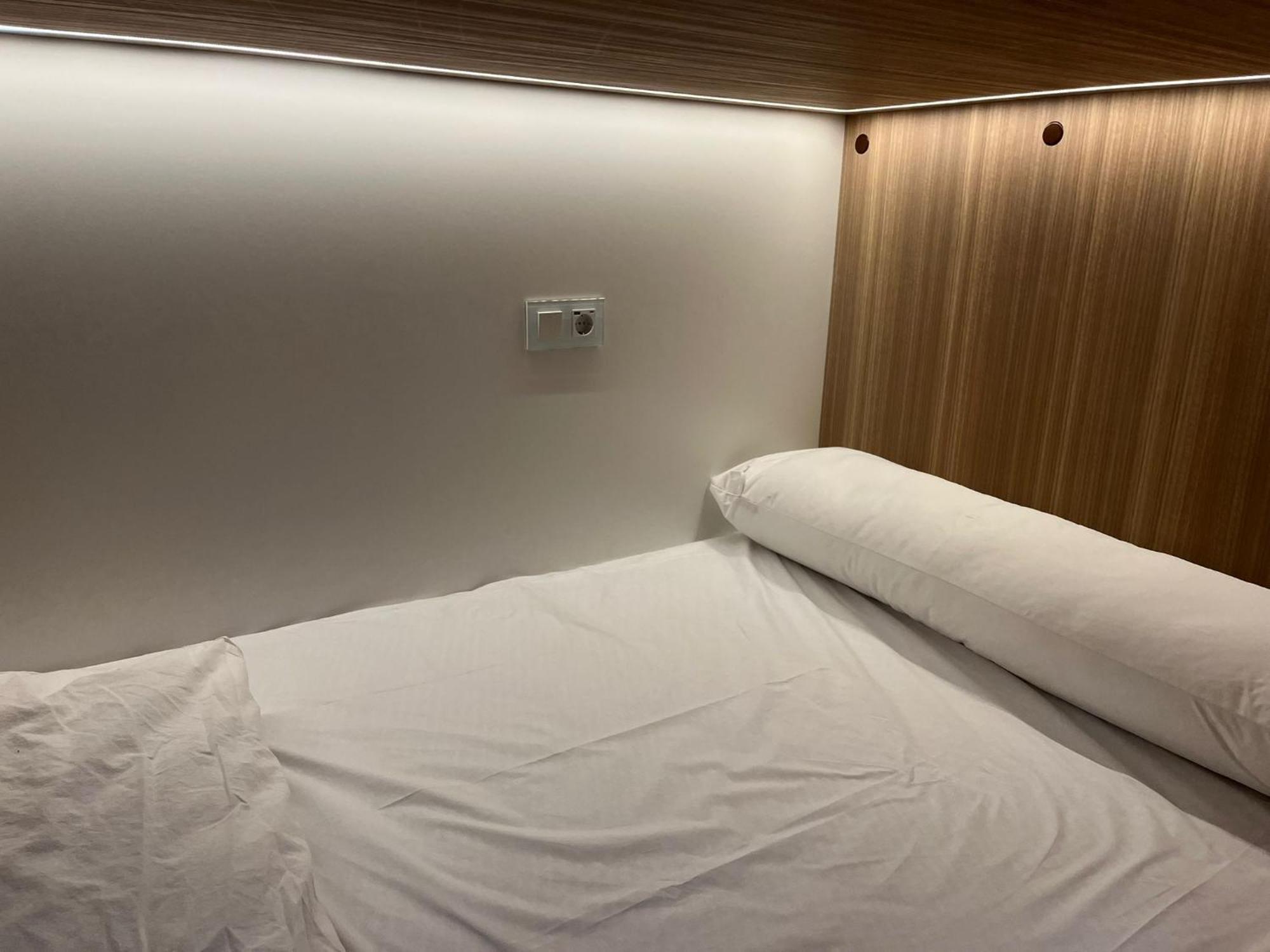מדריד Hostal Siesta & Go Nuevos Ministerios מראה חיצוני תמונה