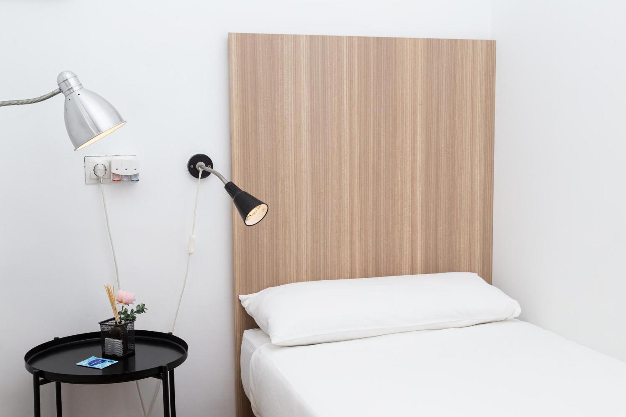 מדריד Hostal Siesta & Go Nuevos Ministerios מראה חיצוני תמונה